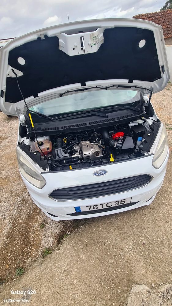 Ford Tourneo Courier 1.0 EcoBoost Titanium - 5