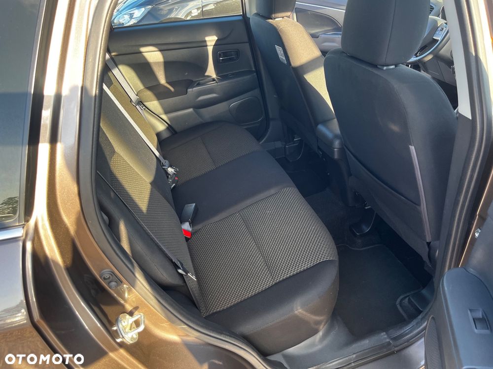 Mitsubishi ASX 1.6 Intense Plus - 28