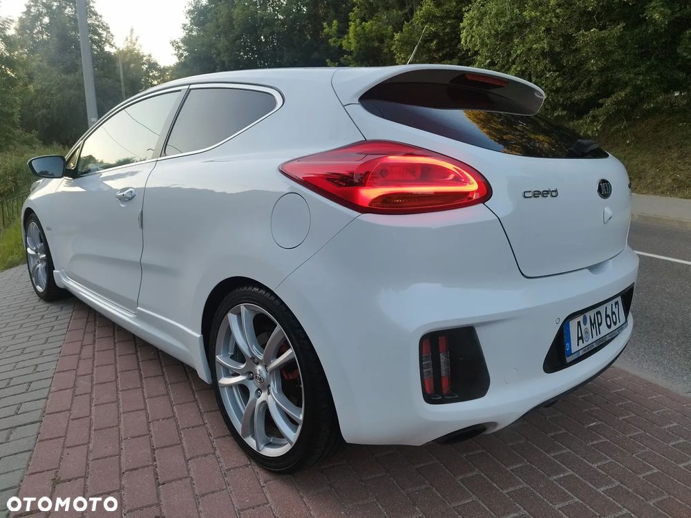 Kia ProCeed 1.6 T-GDI GT Edition 1 - 22