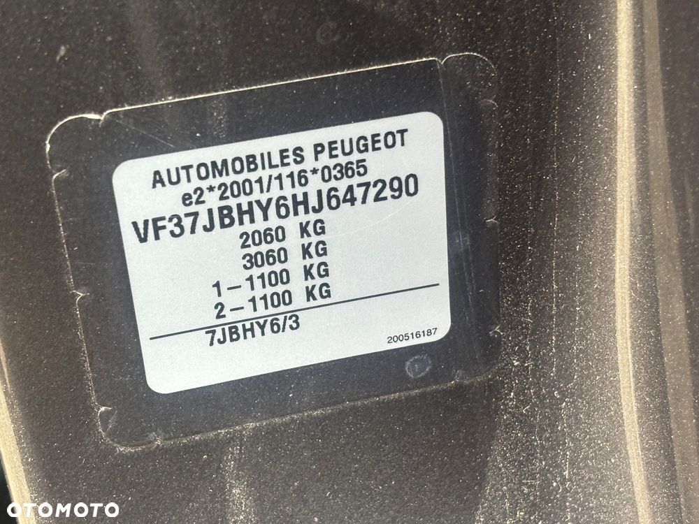 Peugeot Partner Tepee BlueHDi 100 Stop&Start Active - 21