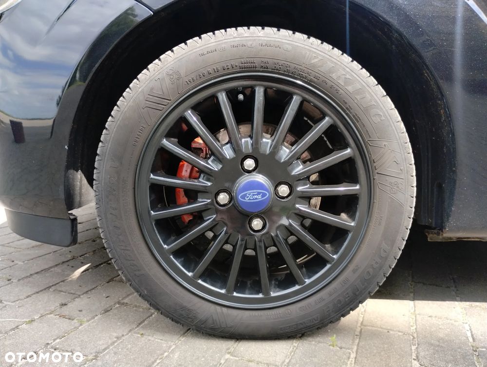 Ford Fiesta 1.4 Ghia - 21