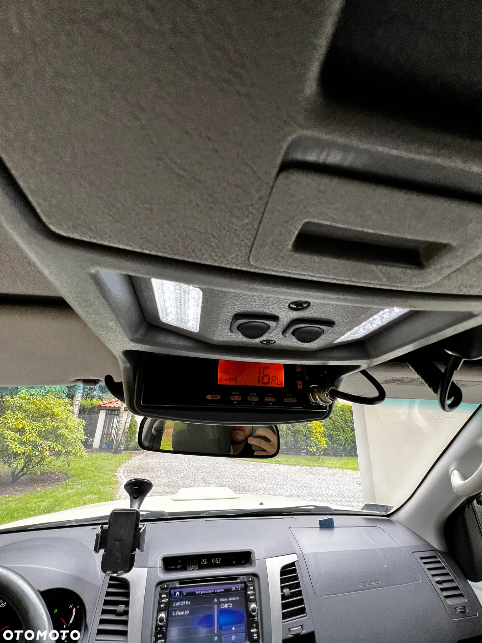 Toyota Hilux - 34