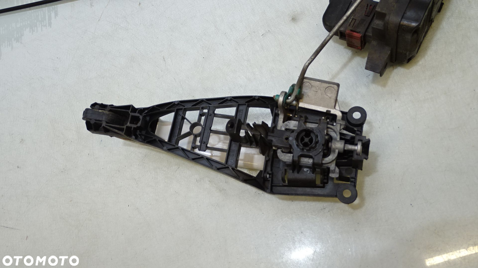 ZAMEK KLAMKA PRAWY PRZÓD DRZWI OPEL ASTRA H 1.3CDTI 13210749 - 3