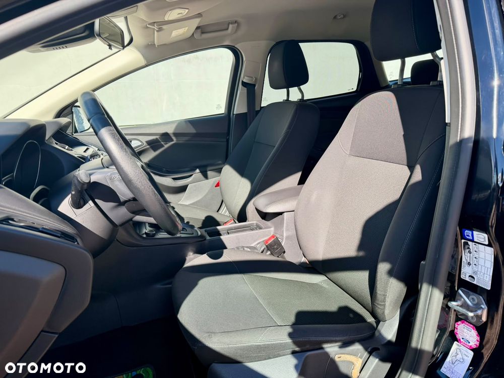Ford Focus - 10