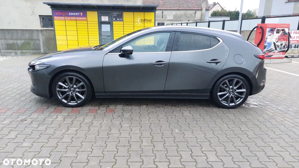 Mazda 3 SKYACTIV-G 2.0 M-Hybrid - 4