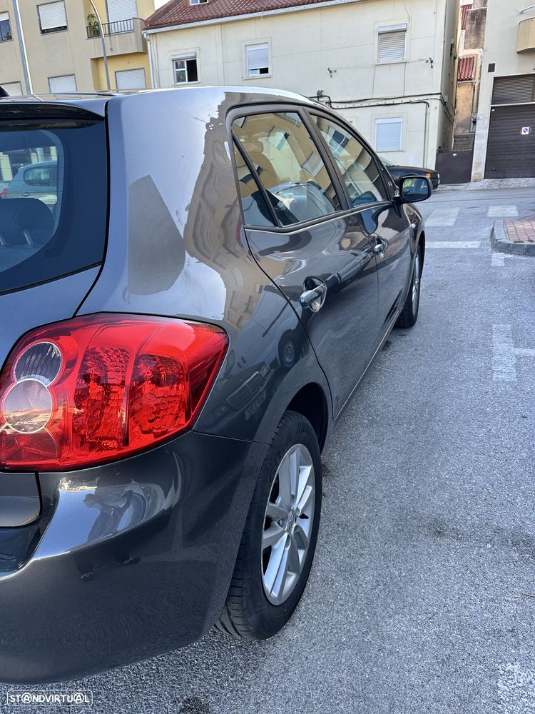 Toyota Auris 1.4 VVT-i Luna - 8
