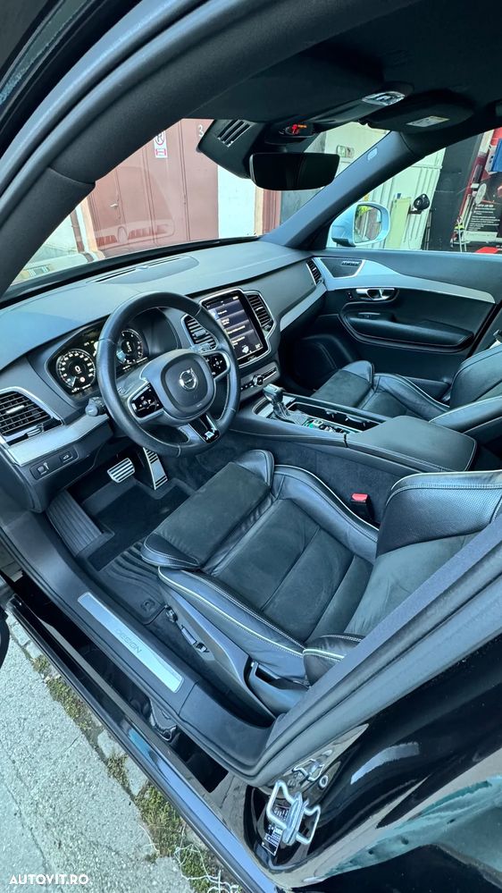 Volvo XC 90 D5 AWD R-Design - 4