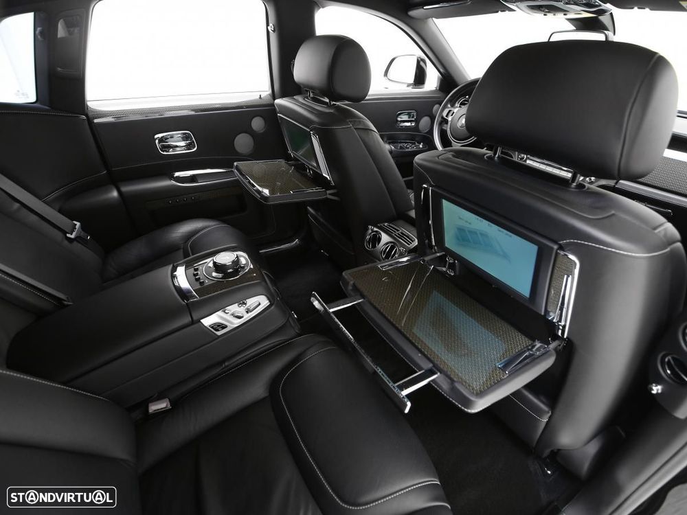 Rolls Royce Ghost Black Badge - 27