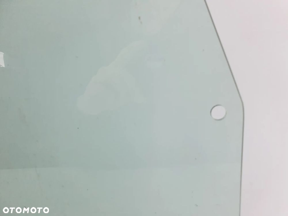 SZYBA DRZWI PRAWA   IVECO EUROCARGO - 9