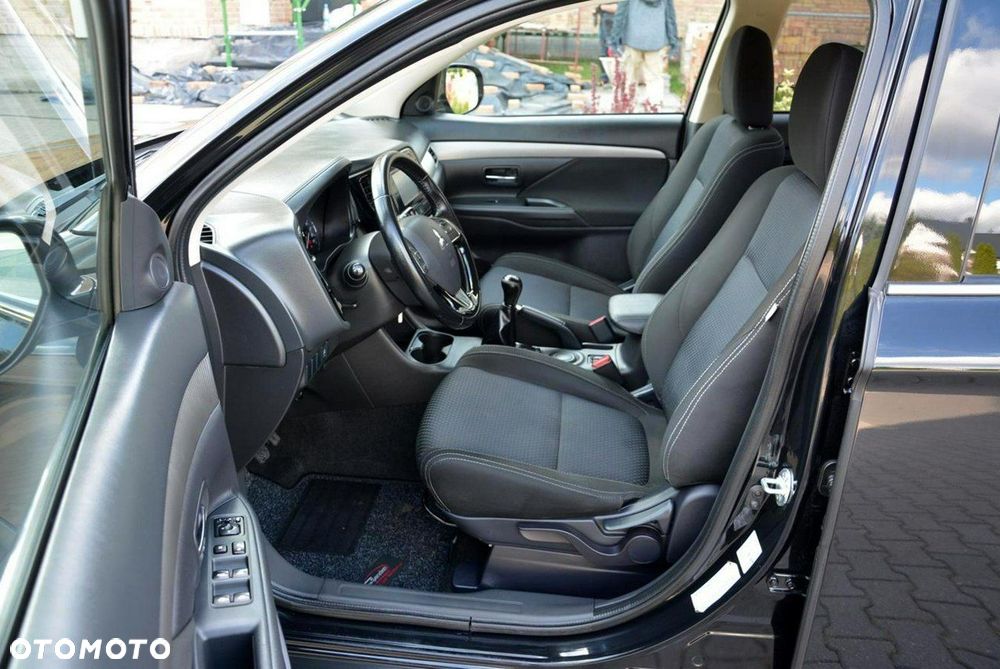 Mitsubishi Outlander 2.0 2WD Edition - 21