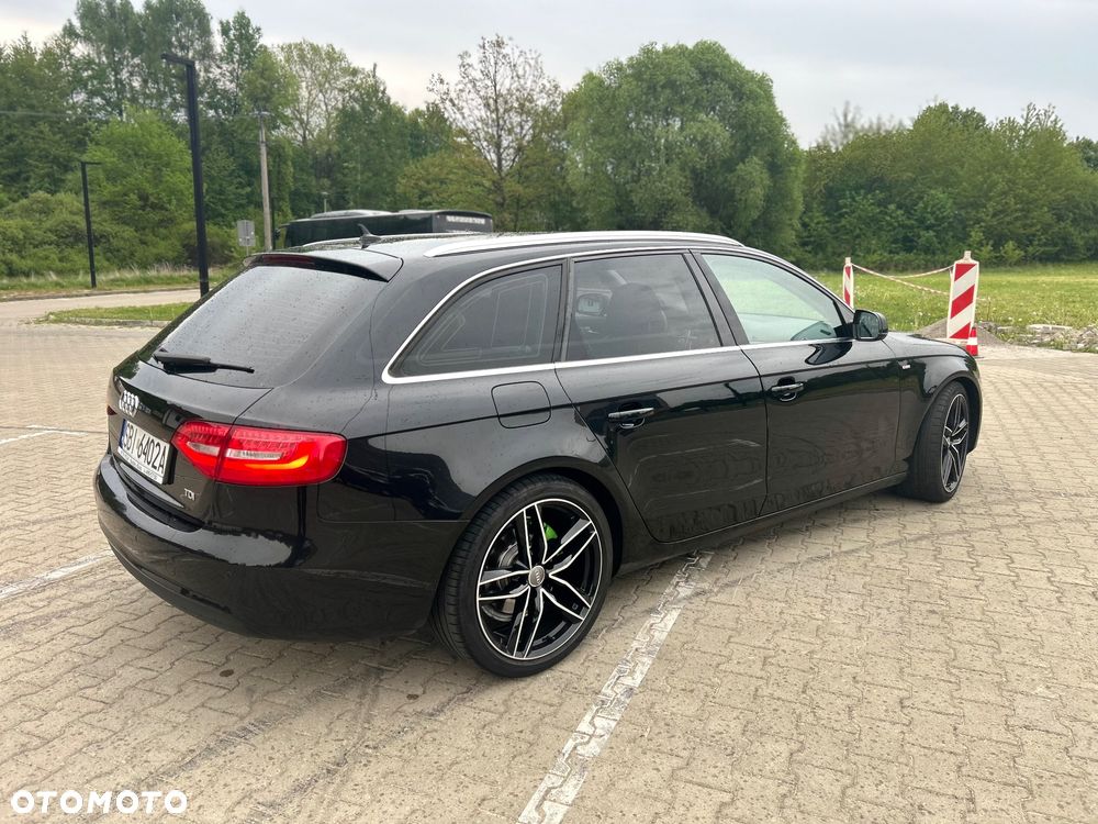 Audi A4 Avant - 4