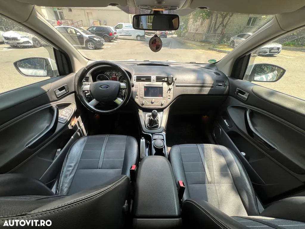 Ford Kuga 2.0 TDCi 4WD Titanium - 6