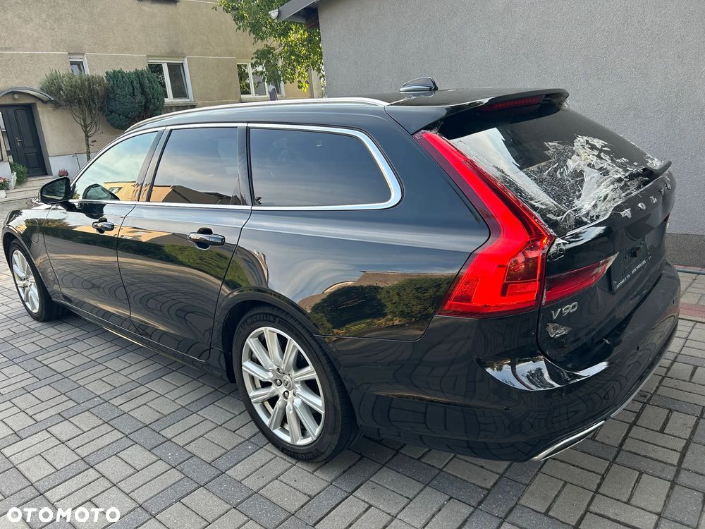 Volvo V90 T8 Twin Engine AWD Momentum - 7