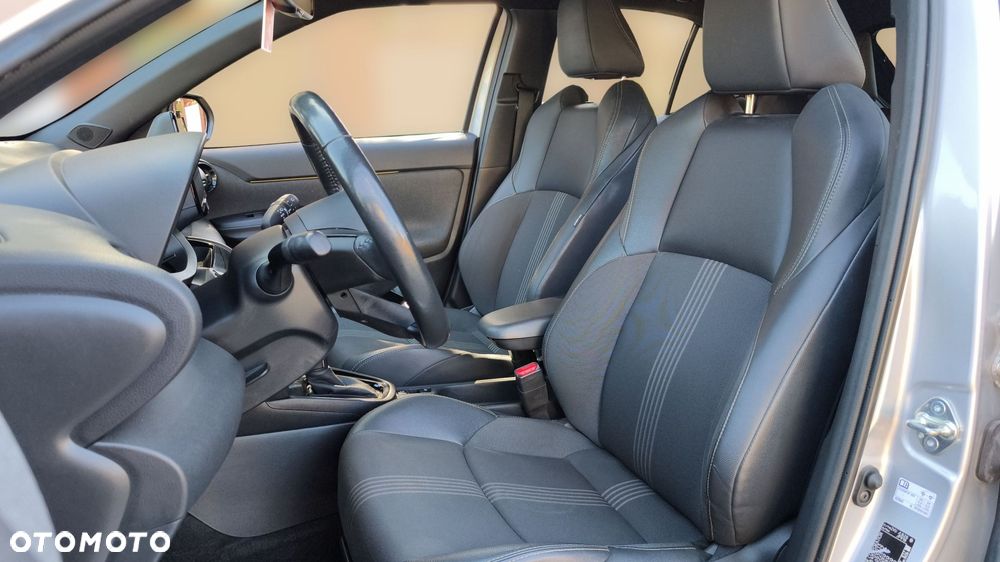 Toyota Yaris Cross Hybrid 1.5 Adventure - 18