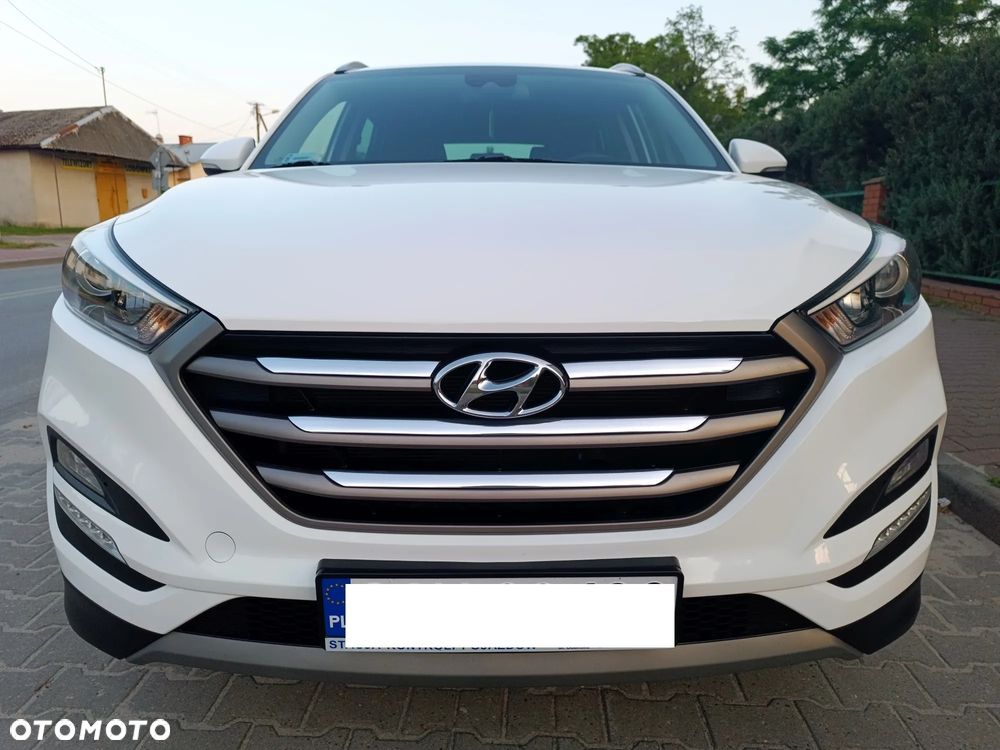 Hyundai Tucson 1.7 CRDI BlueDrive Comfort 2WD - 21