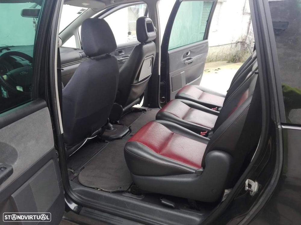 Ford Galaxy TDI Ghia - 6