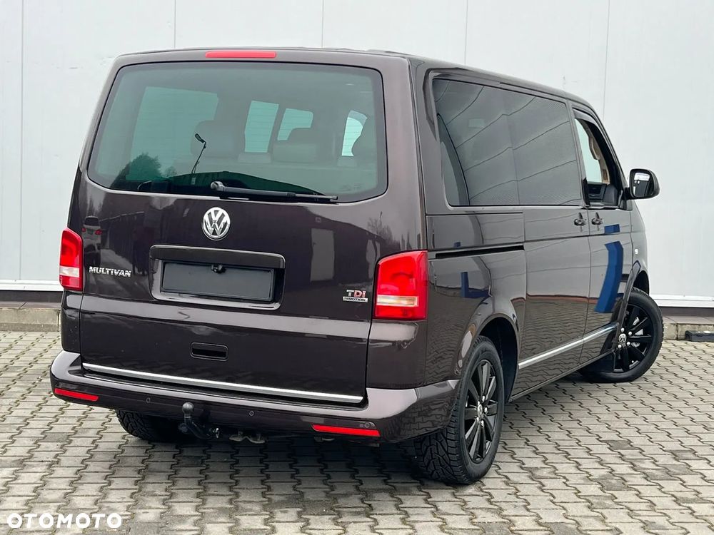 Volkswagen Multivan - 26