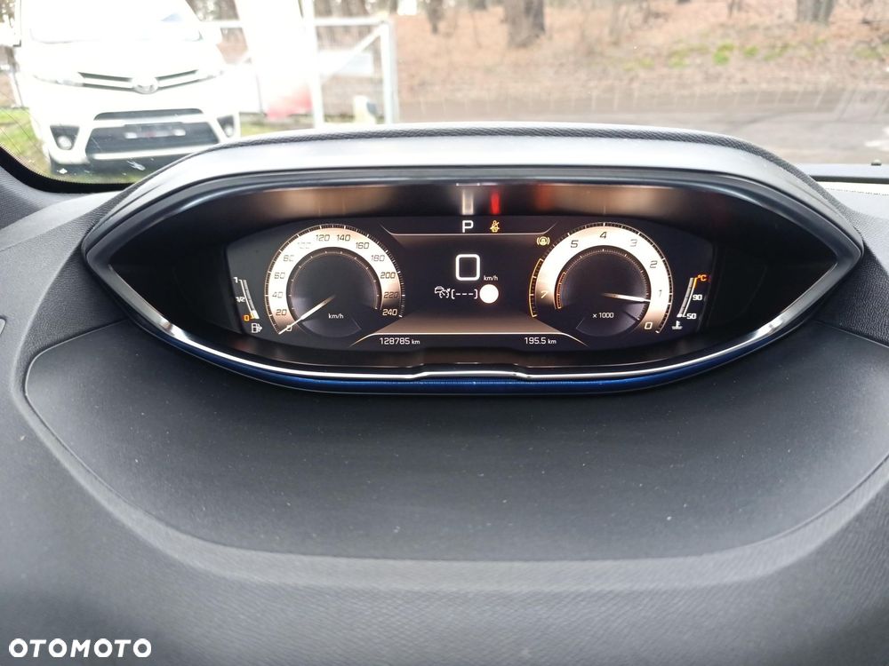 Peugeot 5008 1.6 PureTech GT Pack S&S EAT8 - 12