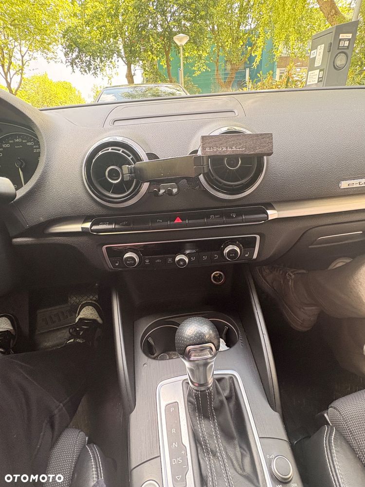 Audi A3 Sportback 1.4 TFSI E-tron Ambition e-S tronic - 5