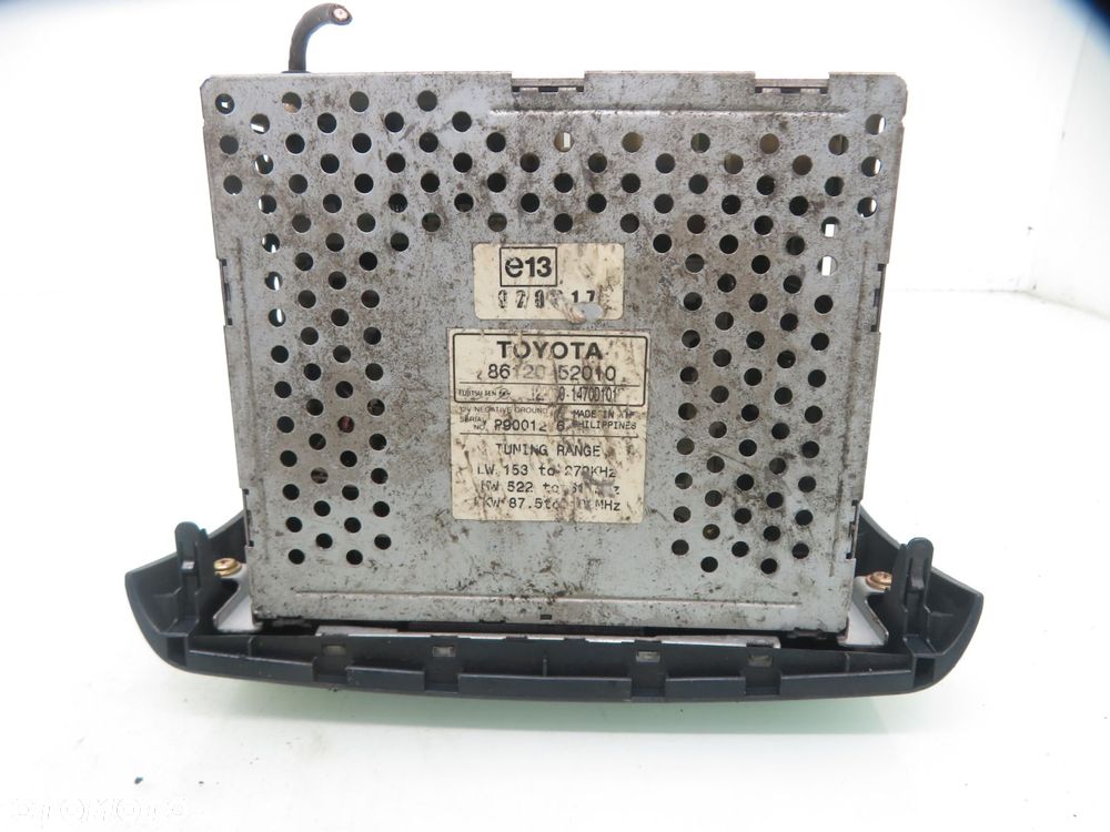 RADIO KASETA  TOYOTA YARIS VERSO 8612052010 - 2