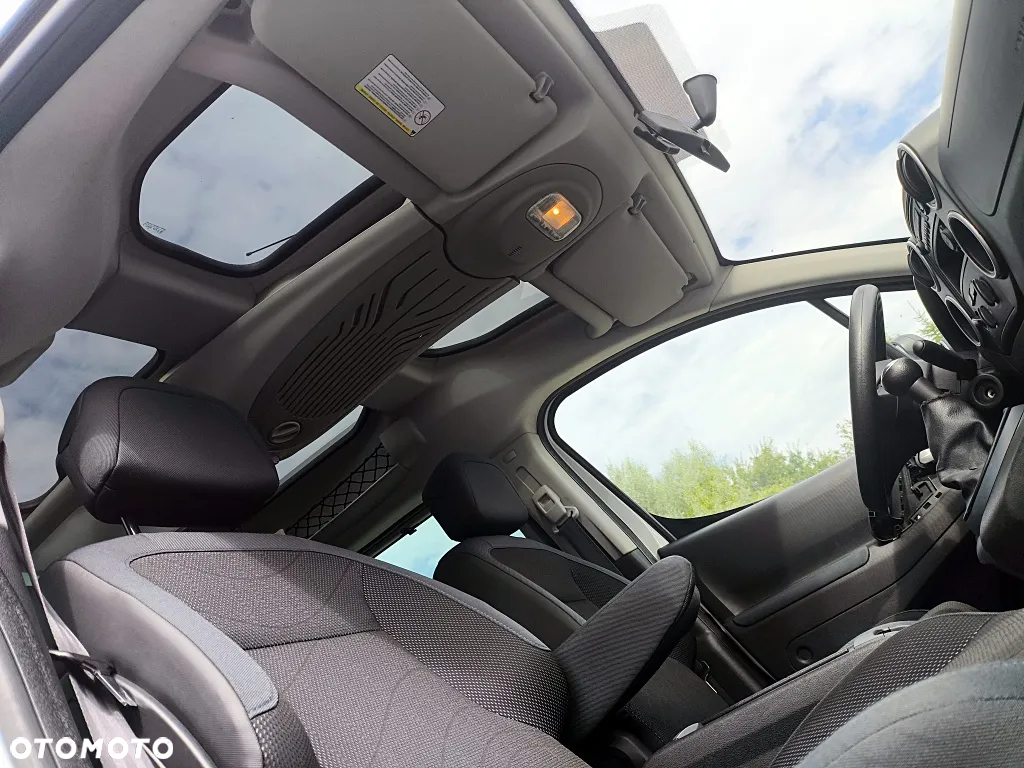 Peugeot Partner Tepee 90 Family - 37
