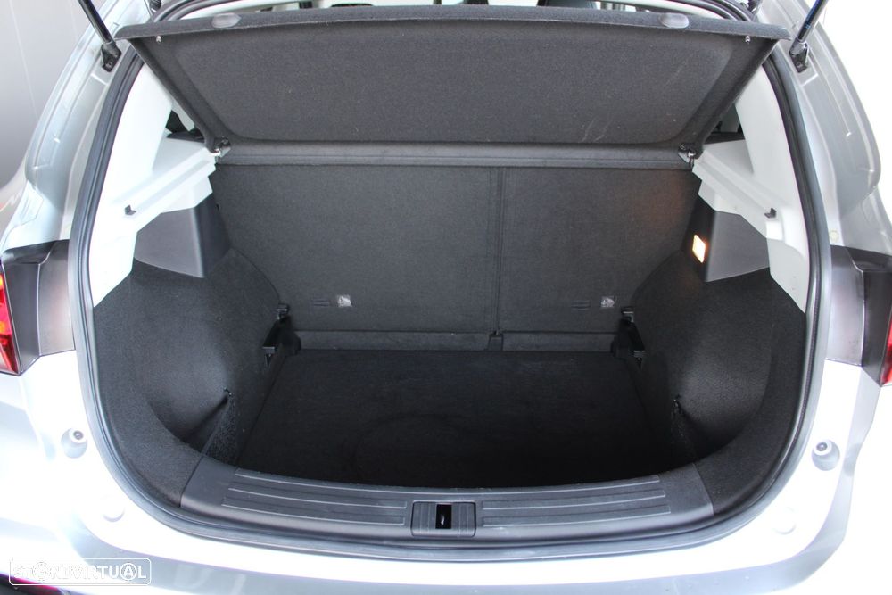 MG ZS EV 72.6 kWh Luxury - 9