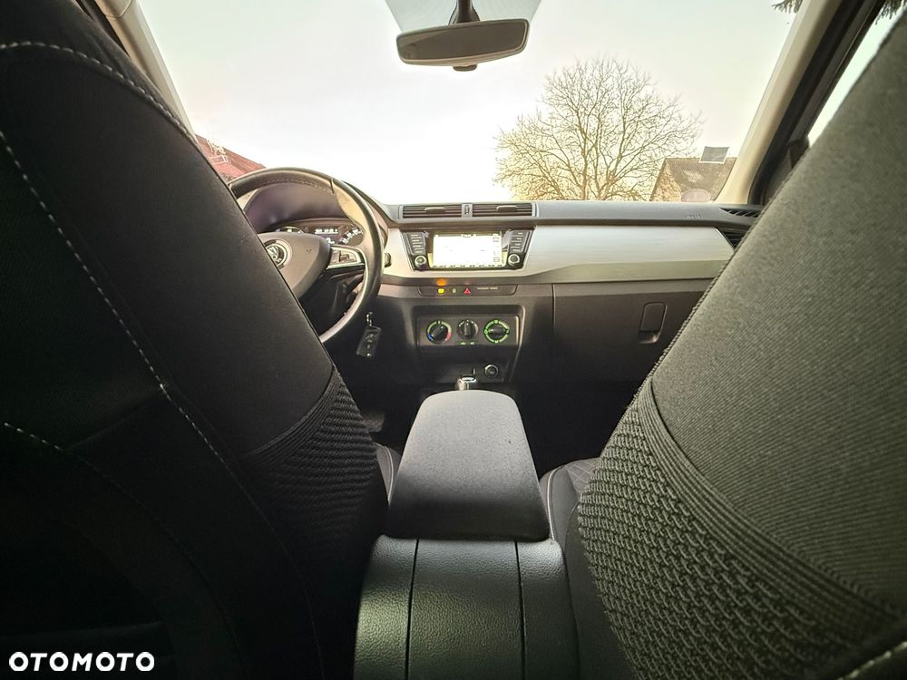 Skoda Fabia 1.0 TSI DSG Monte Carlo - 24