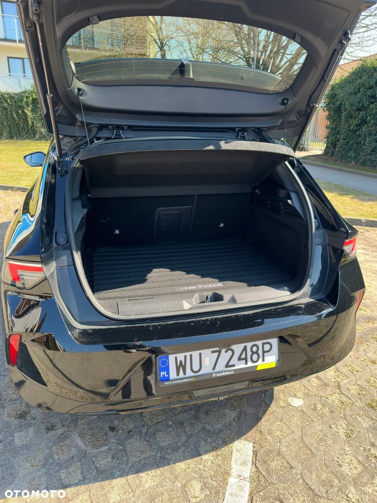 Opel Astra 1.2 T Ultimate S&S - 2