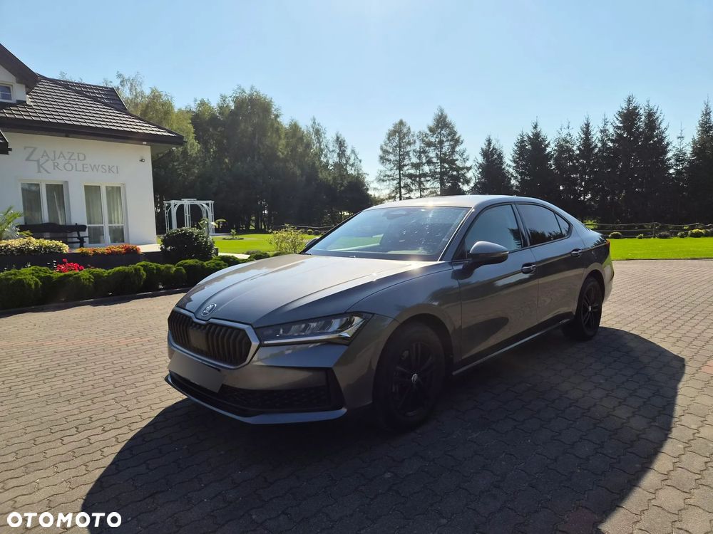 Skoda Superb 2024 photo 2