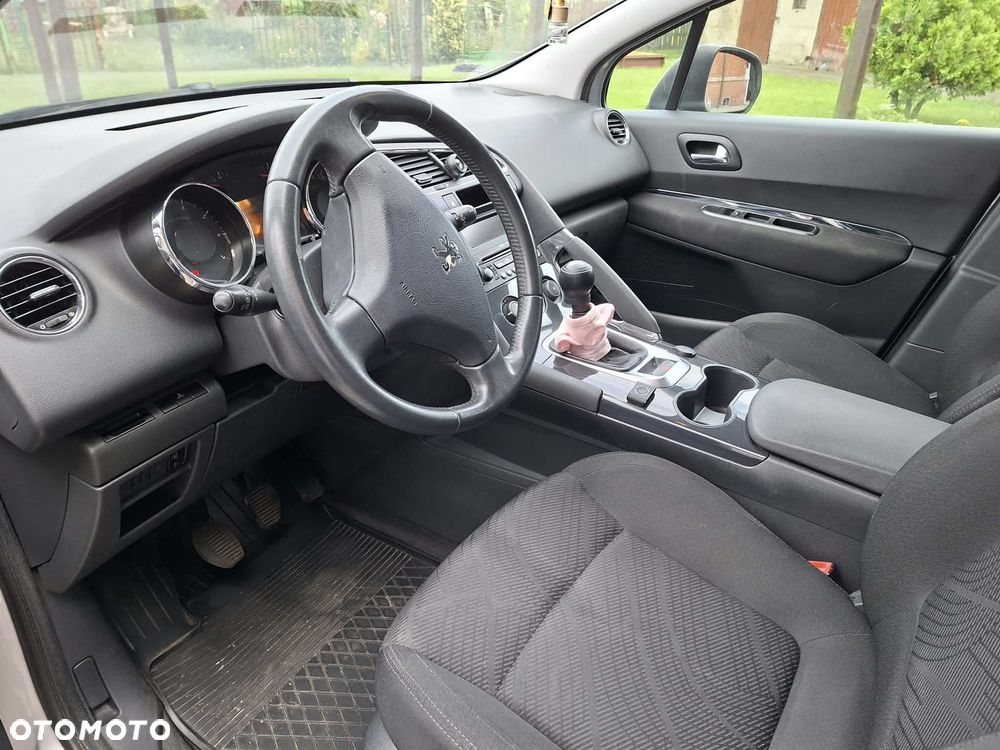 Peugeot 3008 - 12