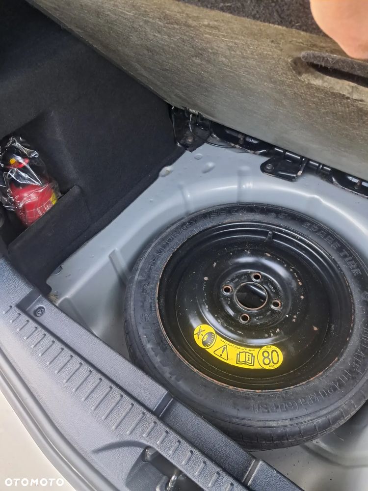 Ford B-MAX 1.6 TDCi Titanium - 12