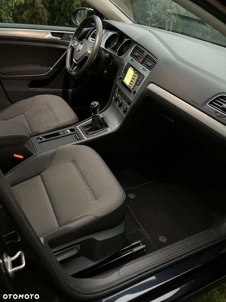 Volkswagen Golf 1.6 BlueTDI Comfortline - 10