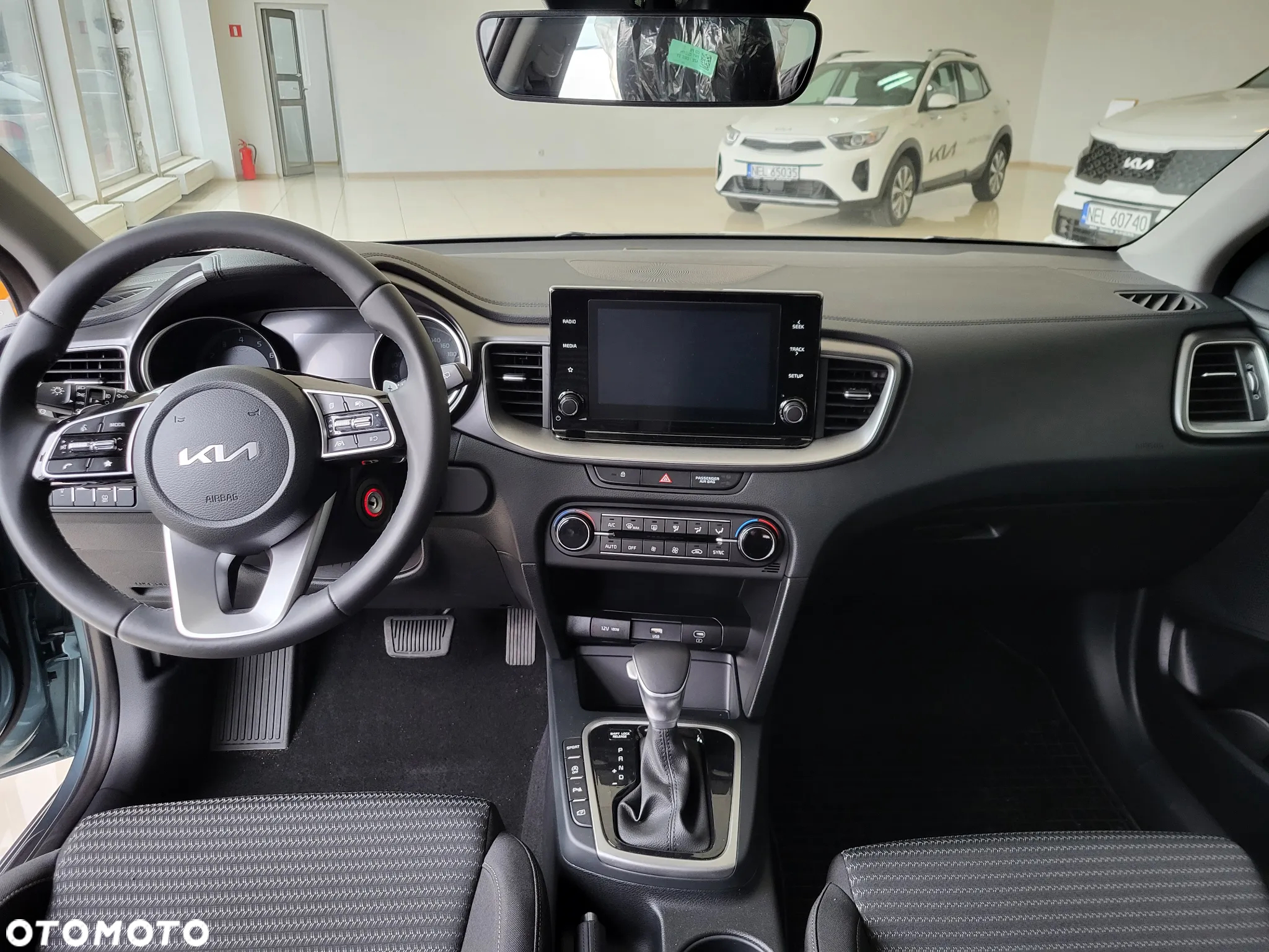 Kia Ceed 1.5 T-GDI M DCT - 4