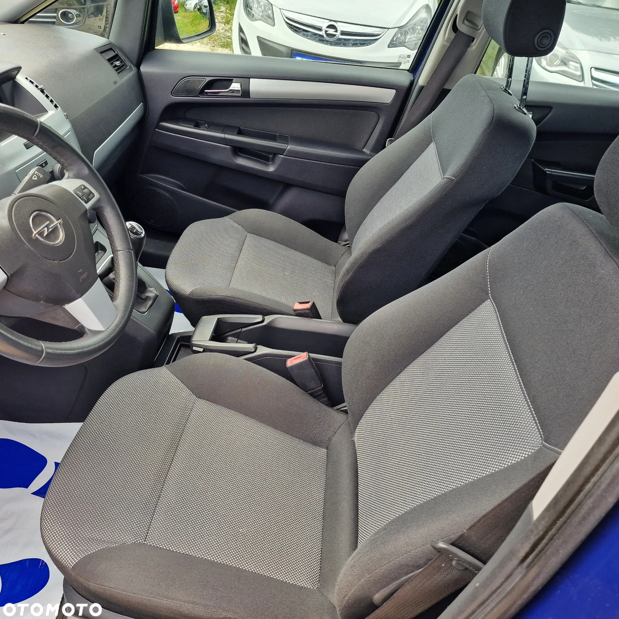 Opel Zafira 1.6 Active - 11
