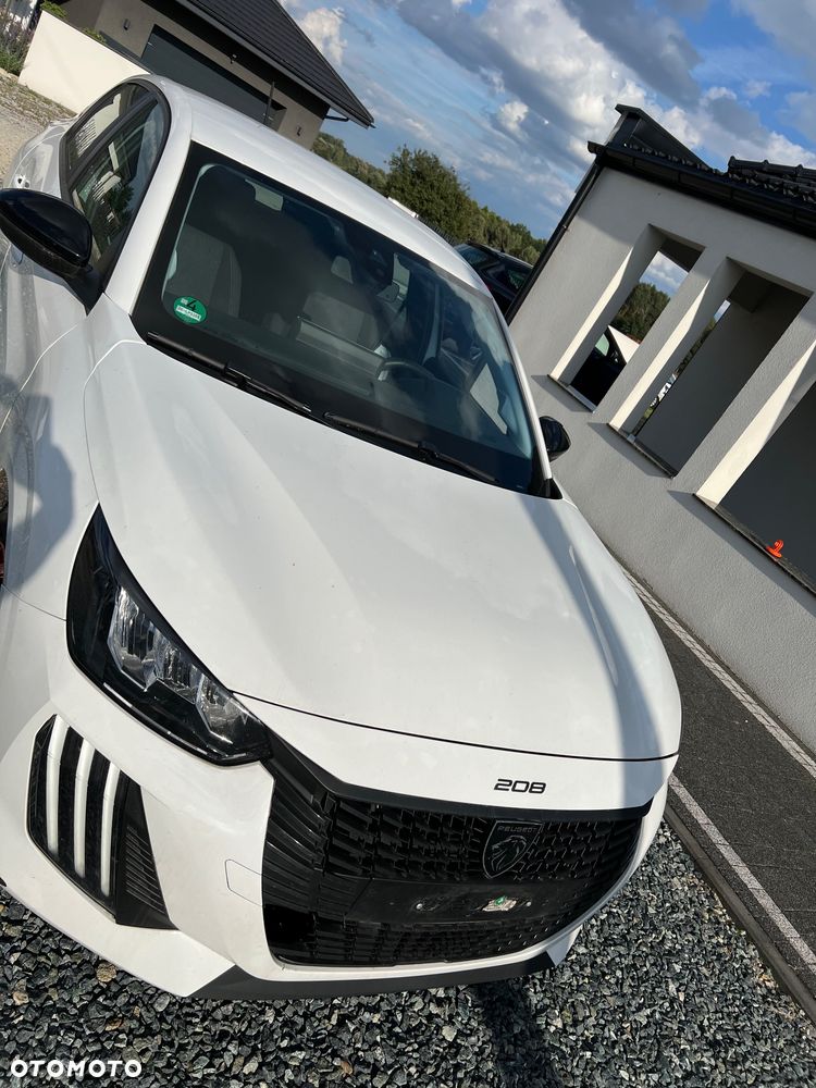 Peugeot 208 - 20