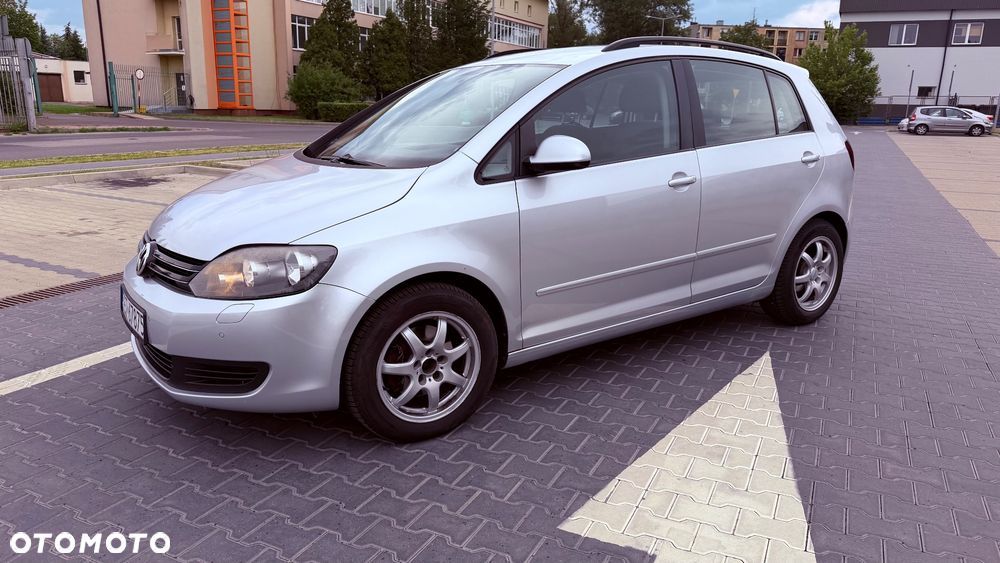 Volkswagen Golf Plus 1.6 TDI Comfortline - 3