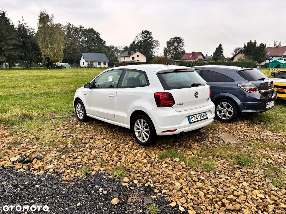 Volkswagen Polo 1.2 TSI Blue Motion Technology Lounge - 6