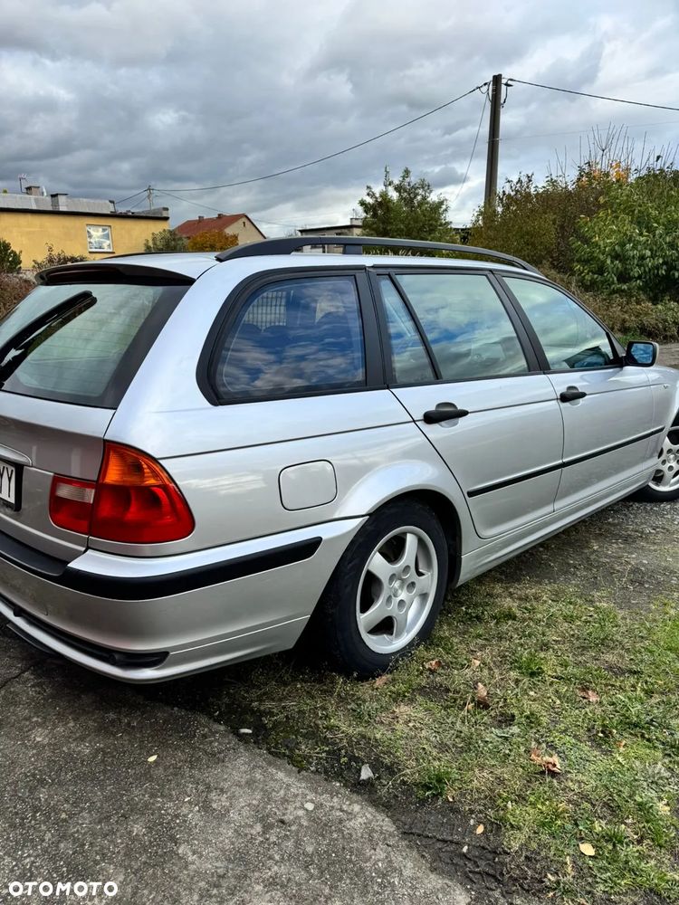 BMW Seria 3 318i - 6