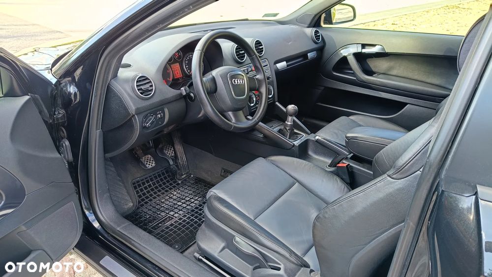 Audi A3 2.0 TDI Quattro Attraction - 20