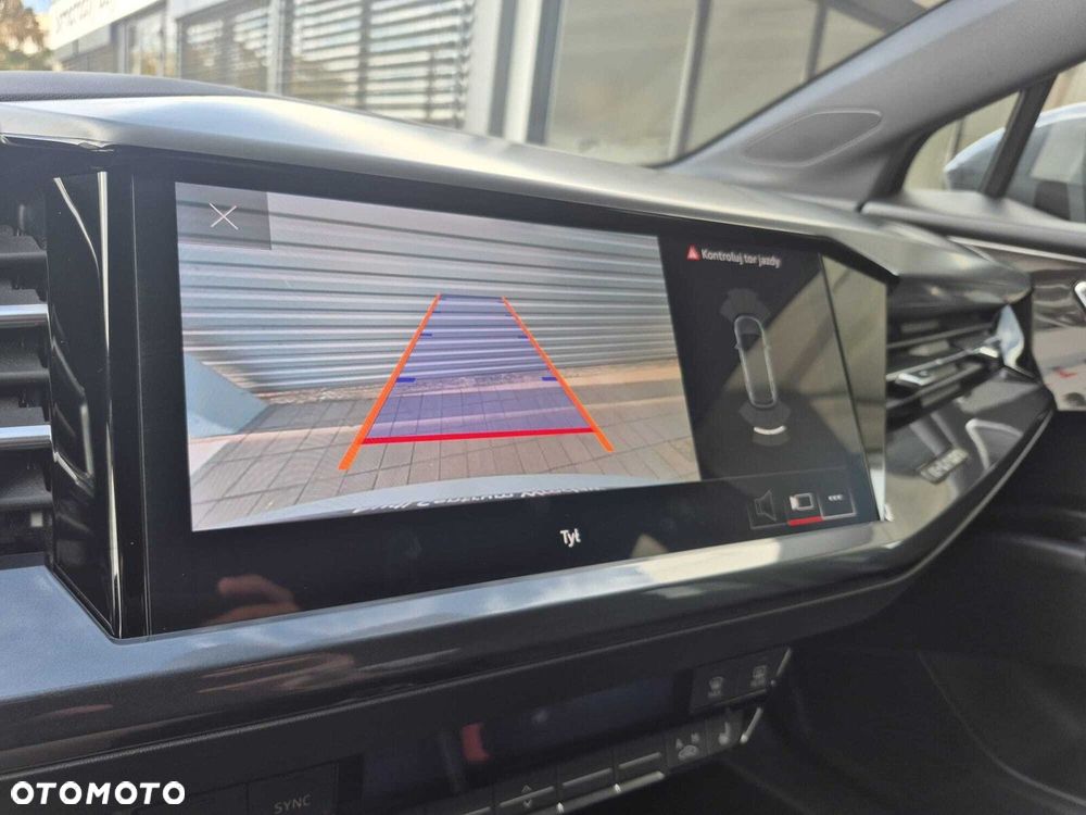 Audi Q4 e-tron - 28