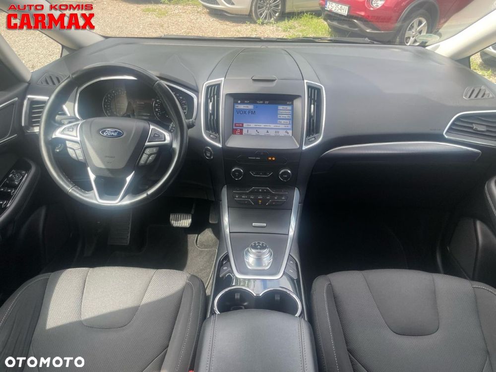Ford S-Max - 23