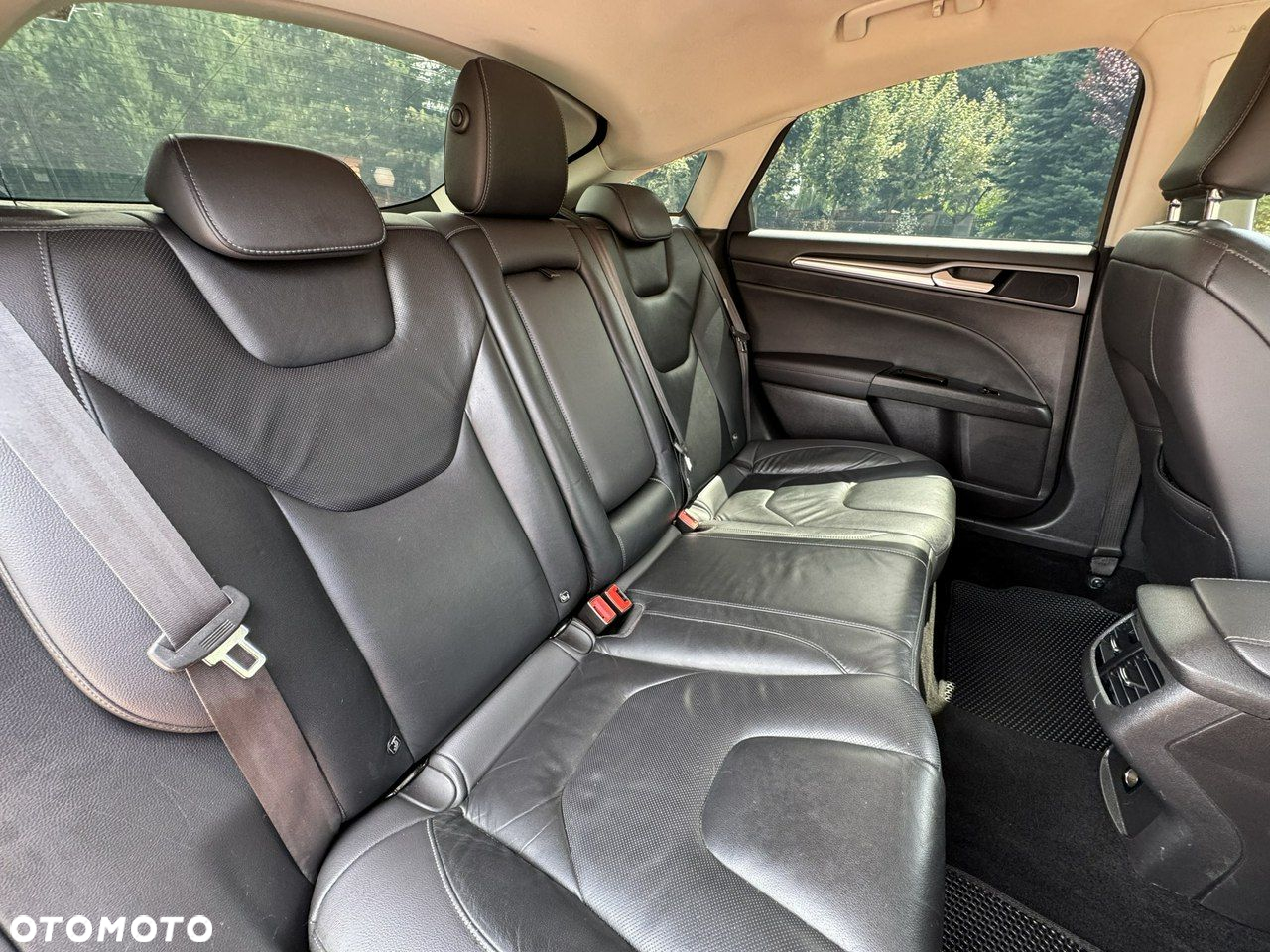 Ford Mondeo 2.0 TDCi Titanium PowerShift - 39