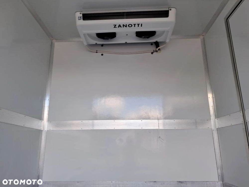 Renault Master Chłodnia ZANOTTI Salon Polska - 34