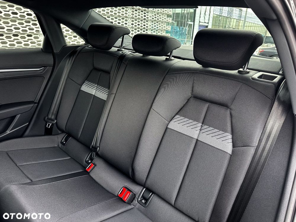 Audi A3 Limousine - 37