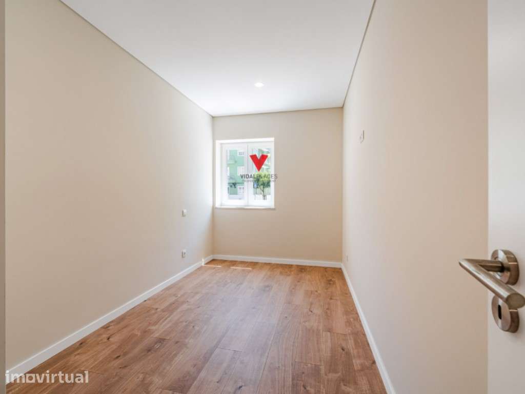 Apartamento T2+1 Duplex na Penha de França - Grande imagem: 4/41