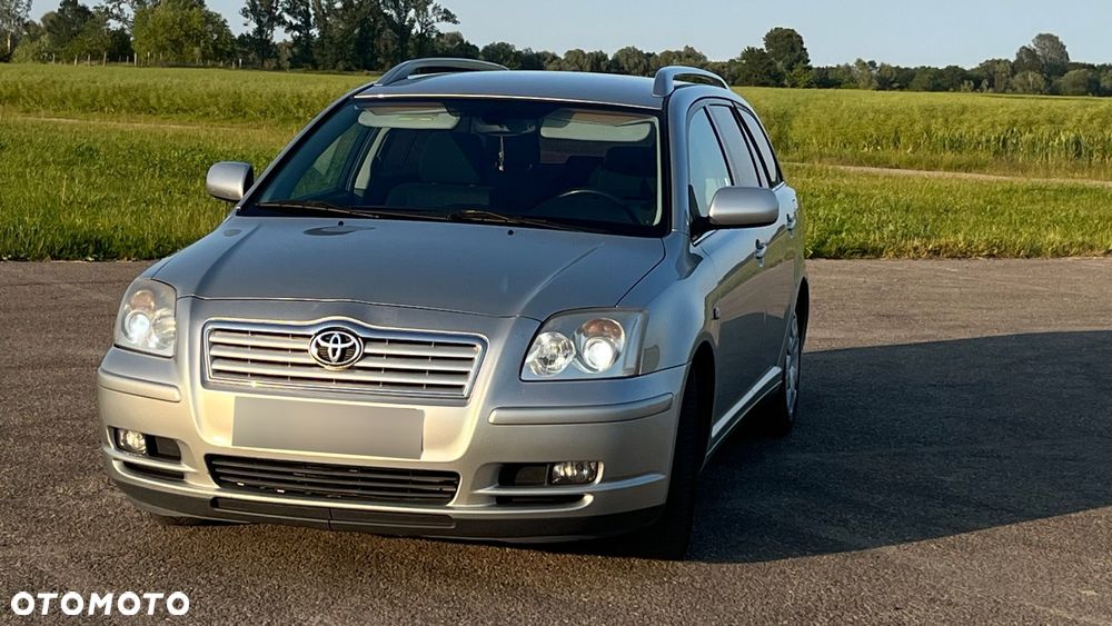 Toyota Avensis 1.8 VVT-i Sol - 16