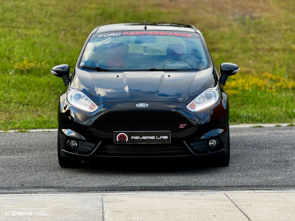 Ford Fiesta 1.6 EcoBoost c/ Pack Pele Desportiva ST - 2