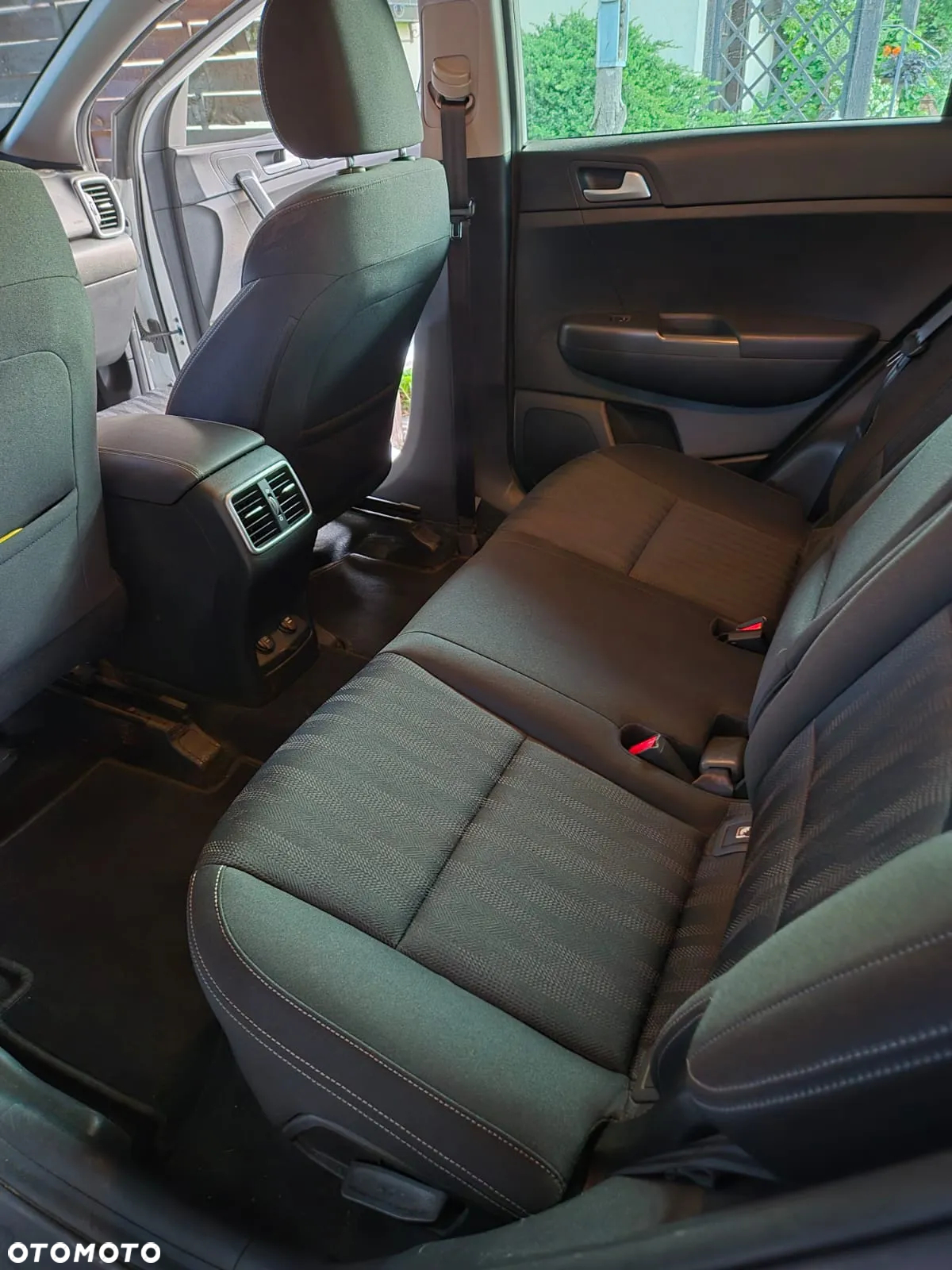 Kia Sportage 1.6 T-GDI L 2WD DCT - 9