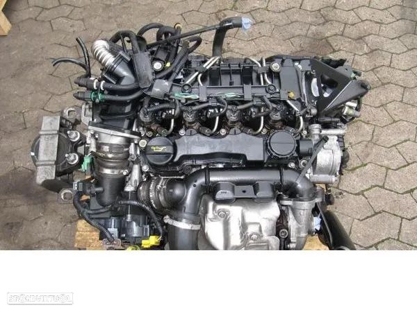 Motor usado G8DA G8DB FORD FOCUS II 2 1.6 TDCI 110CV CMAX PEUGEOT CITROEN - 1