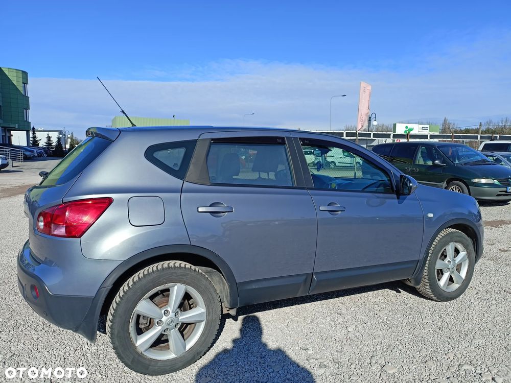 Nissan Qashqai - 4